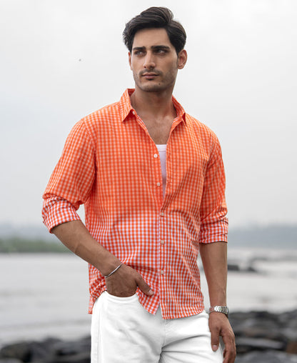 The Lagoon Ombré Linen Button-Down