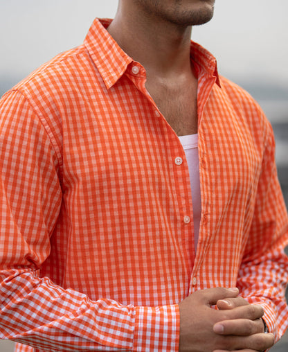The Lagoon Ombré Linen Button-Down
