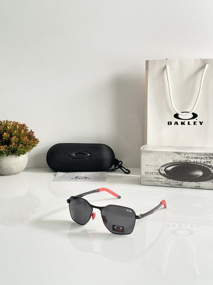 Oaklley Unisex Black Sunglasses