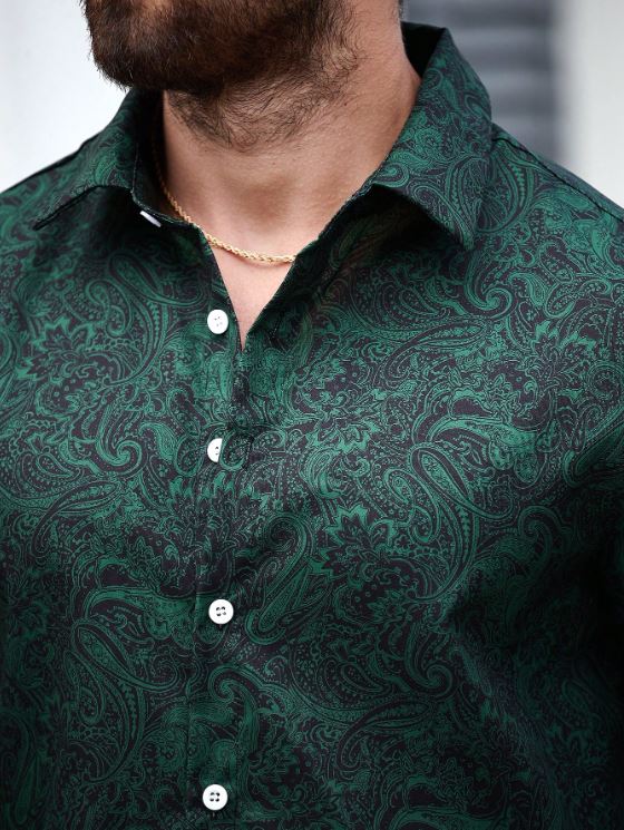 Men’s Deep Forest Paisley Button-Down – Emerald & Onyx Intricate Print Short-Sleeve Shirt