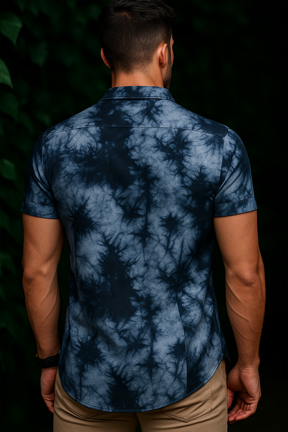 Men’s Indigo Nebula Tie-Dye Button-Down – Navy & Steel Blue Abstract Short-Sleeve Shirt
